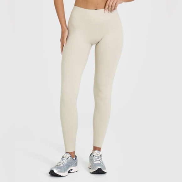 musera Pants - Elegant Cream Women's Leggings
